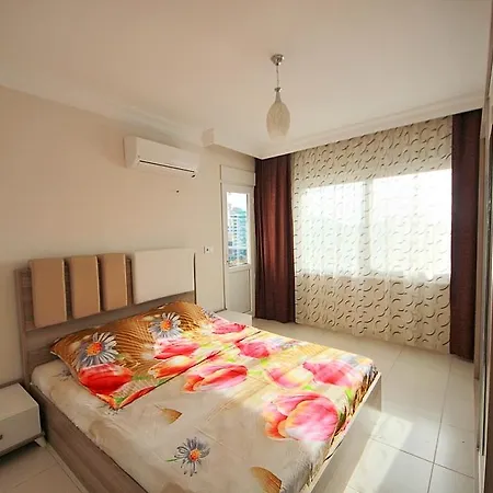 Lal 1 Apartment